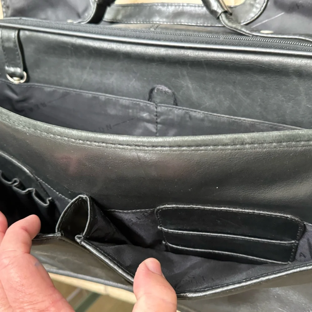 Vintage Black Leather Kenneth Cole Reaction High End Men’s Laptop Briefcase Bag